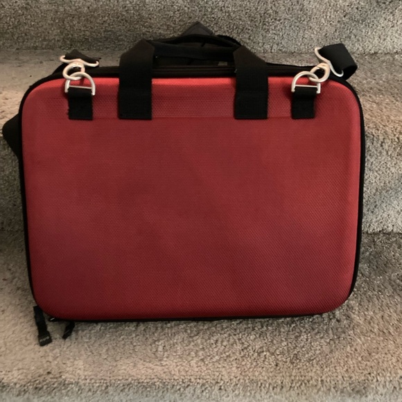 Like New! Nuo Hardshell Laptop Bag - Picture 4 of 8